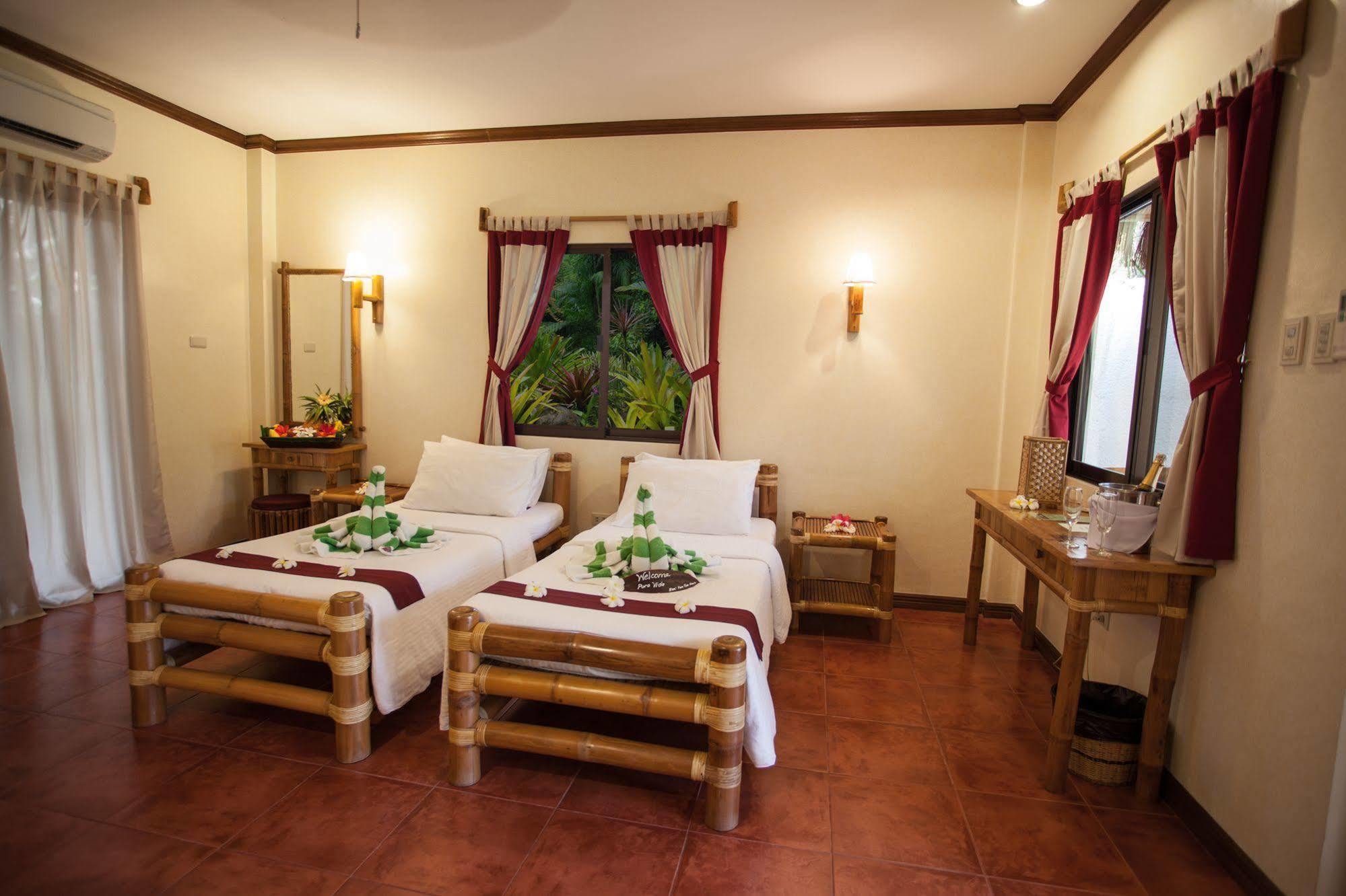 Pura Vida Beach & Dive Resort Dauin Extérieur photo